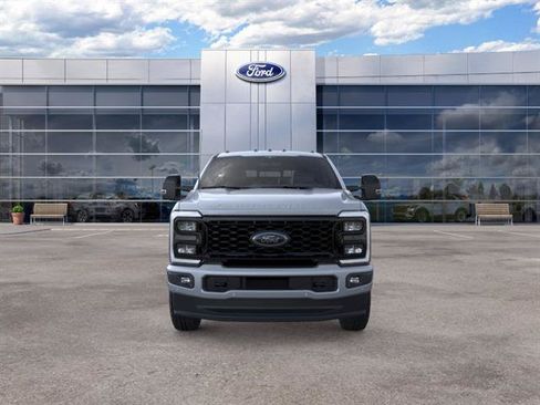 New 2026 Ford F250 Lariat w/ Black Appearance Package AWD/4WD image 8