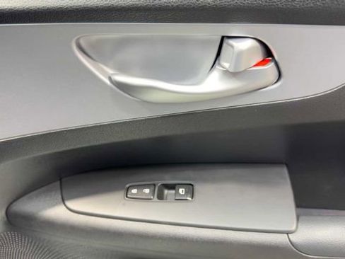 Used 2024 Kia Forte LXS w/ LXS Technology Package image 14