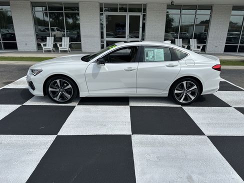 Used 2025 Acura TLX w/ Technology Package FWD image 1