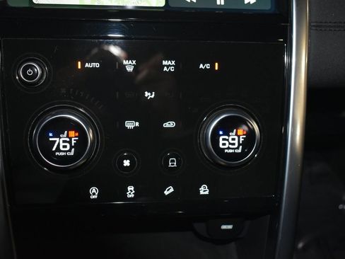 Used 2020 Land Rover Discovery Sport S image 33