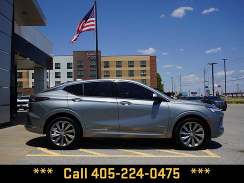 Used 2025 Buick Envista Avenir FWD image 9