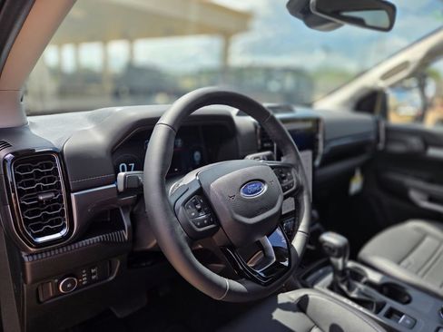 New 2026 Ford Ranger Lariat w/ FX4 Off-Road Package AWD/4WD image 43