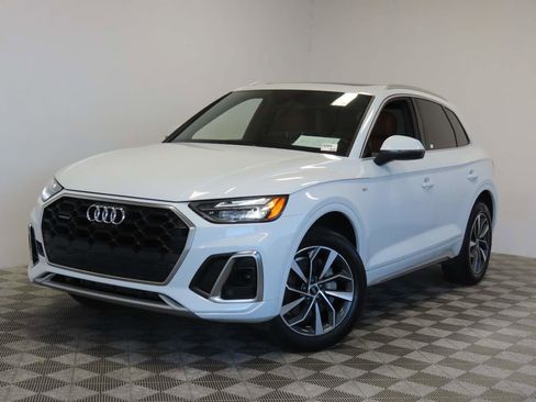 Used 2023 Audi Q5 2.0T Premium Plus w/ Premium Plus Package AWD/4WD image 1