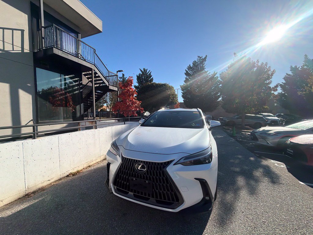 Used 2024 Lexus NX 250 FWD w/ Cold Area Package image 2
