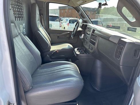 Used 2023 GMC Savana 2500 w/ Driver Convenience Package RWD image 24