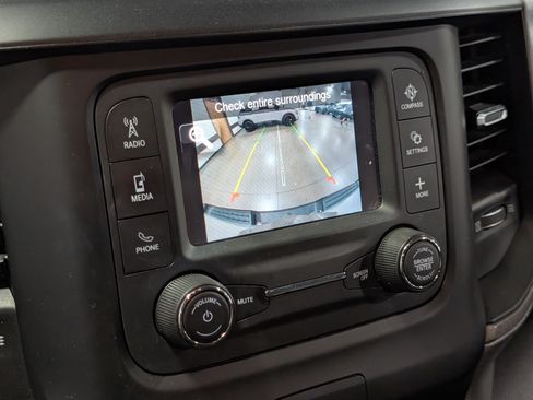 Used 2020 RAM 1500 Tradesman AWD/4WD image 18