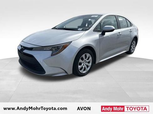 Used 2024 Toyota Corolla LE image 4