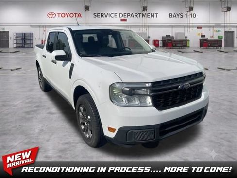 Used 2022 Ford Maverick XLT w/ Equipment Group 300A Standard AWD/4WD image 1