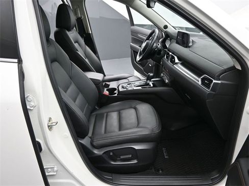 Certified 2022 MAZDA CX-5 AWD 2.5 S w/ Premium Plus Pkg image 12