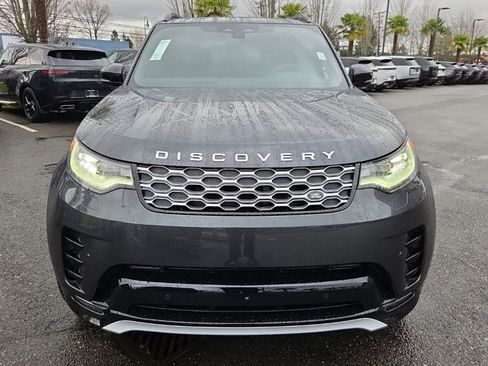 New 2026 Land Rover Discovery Limited Edition image 9