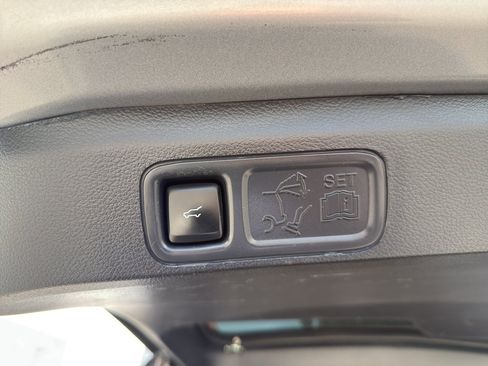 Used 2023 Ford Expedition Max Limited AWD/4WD image 20
