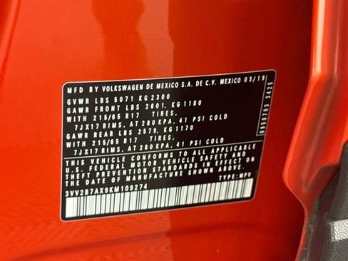 Used 2019 Volkswagen Tiguan SE image 28