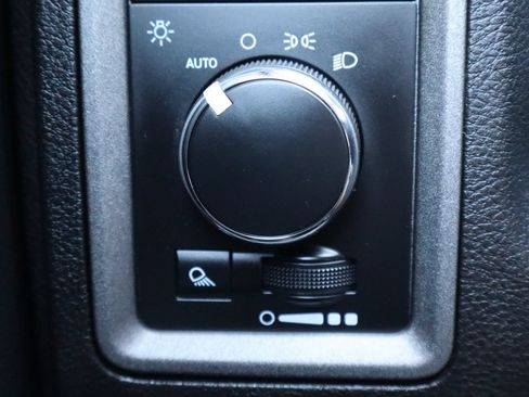 Used 2017 RAM 1500 Tradesman w/ Popular Equipment Group AWD/4WD image 28