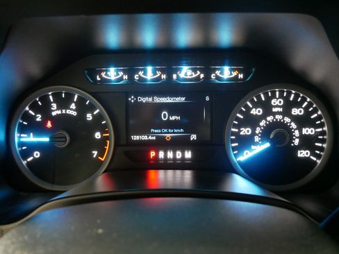 Used 2020 Ford F150 XLT w/ Equipment Group 302A Luxury AWD/4WD image 21