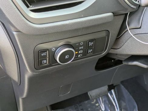 New 2025 Ford Escape SE w/ PHEV Premium Package image 16