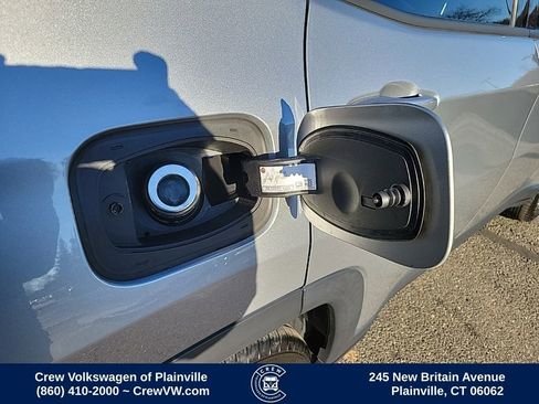 Used 2022 Jeep Compass Trailhawk image 32