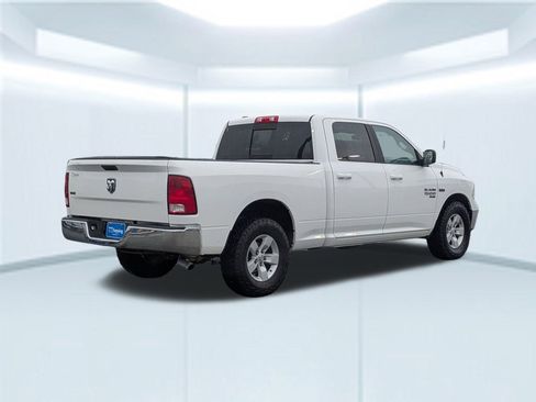 Used 2020 RAM 1500 Classic SLT image 6