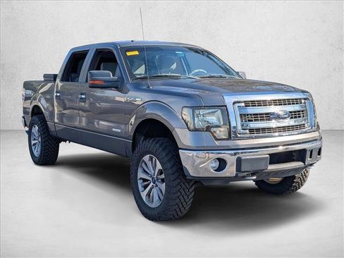 Used 2013 Ford F150 XLT w/ XLT Chrome Pkg image 3