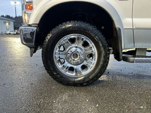 Used 2010 Ford F350 Lariat image 25
