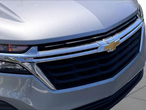 Used 2024 Chevrolet Equinox LS w/ LS Convenience Package FWD image 30
