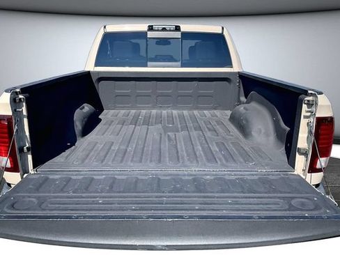 Used 2018 RAM 2500 Power Wagon w/ Leather & Luxury Group AWD/4WD image 7