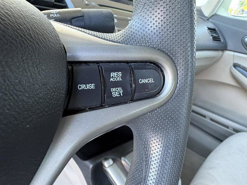 Used 2011 Honda Civic LX image 30