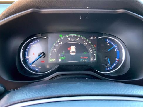 Used 2021 Toyota RAV4 Limited image 26