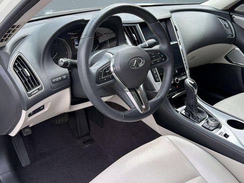 Used 2023 INFINITI Q50 Luxe w/ Cargo Package RWD image 4