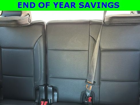 Used 2022 GMC Yukon XL Denali image 24