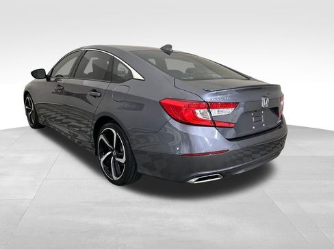 Used 2019 Honda Accord Sport image 3