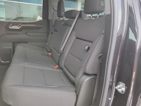 New 2026 GMC Sierra 1500 Elevation image 12