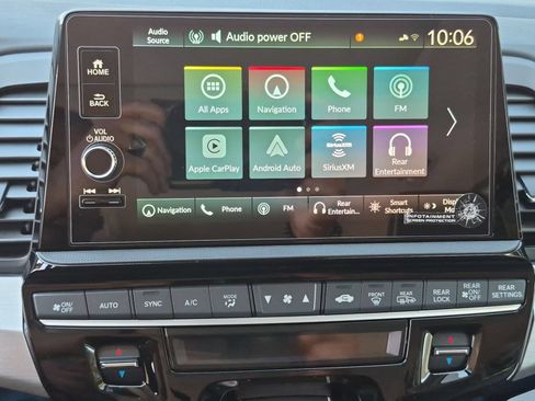 New 2026 Honda Odyssey Touring image 3