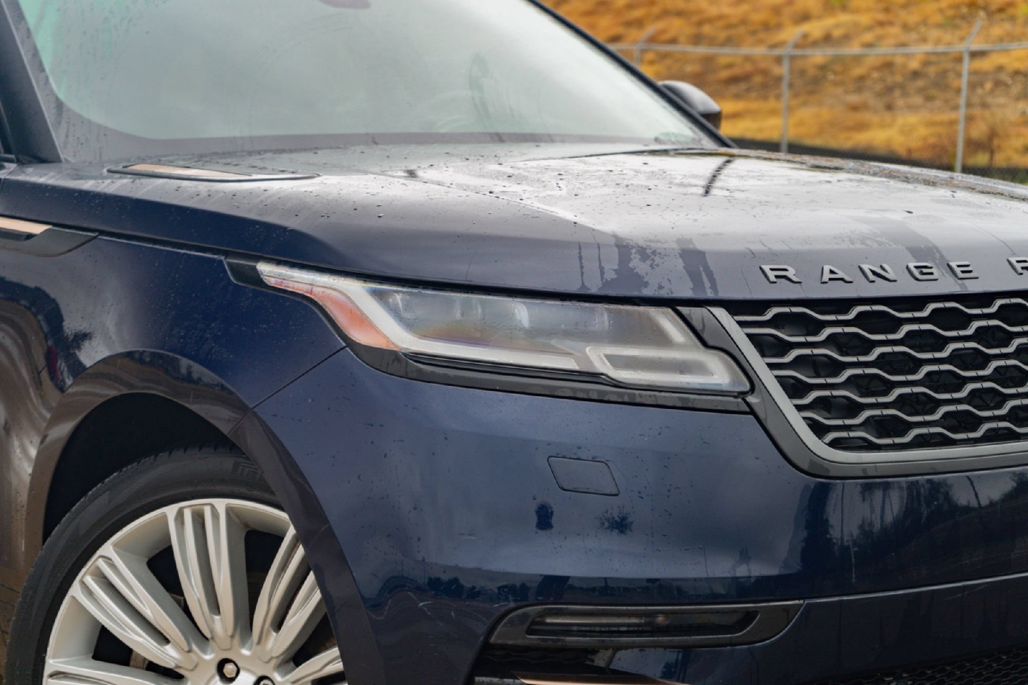 Used 2023 Land Rover Range Rover Velar R-Dynamic S AWD/4WD image 3