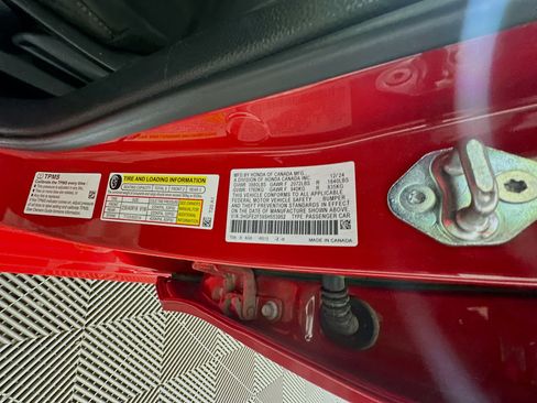 Used 2025 Honda Civic Sport image 12