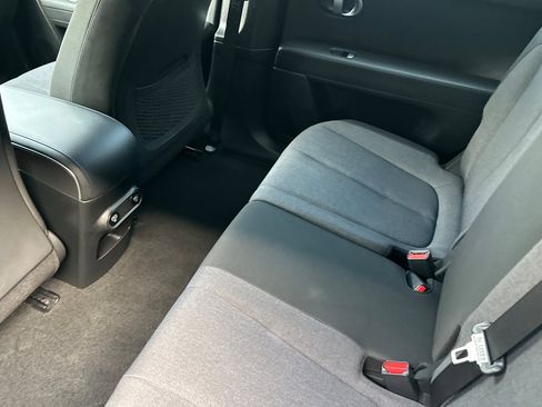 Used 2024 Hyundai Ioniq 5 SEL image 12