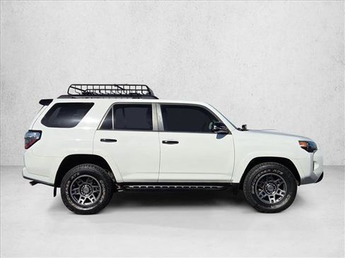 Used 2020 Toyota 4Runner Venture image 4
