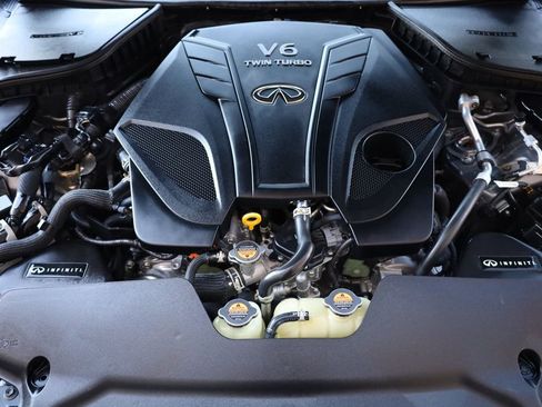 Used 2022 INFINITI Q60 Red Sport 400 w/ Carbon Fiber Package image 13