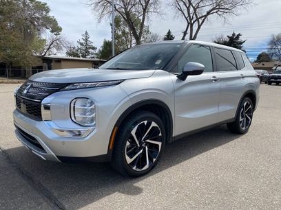 Used 2024 Mitsubishi Outlander SE Black Edition