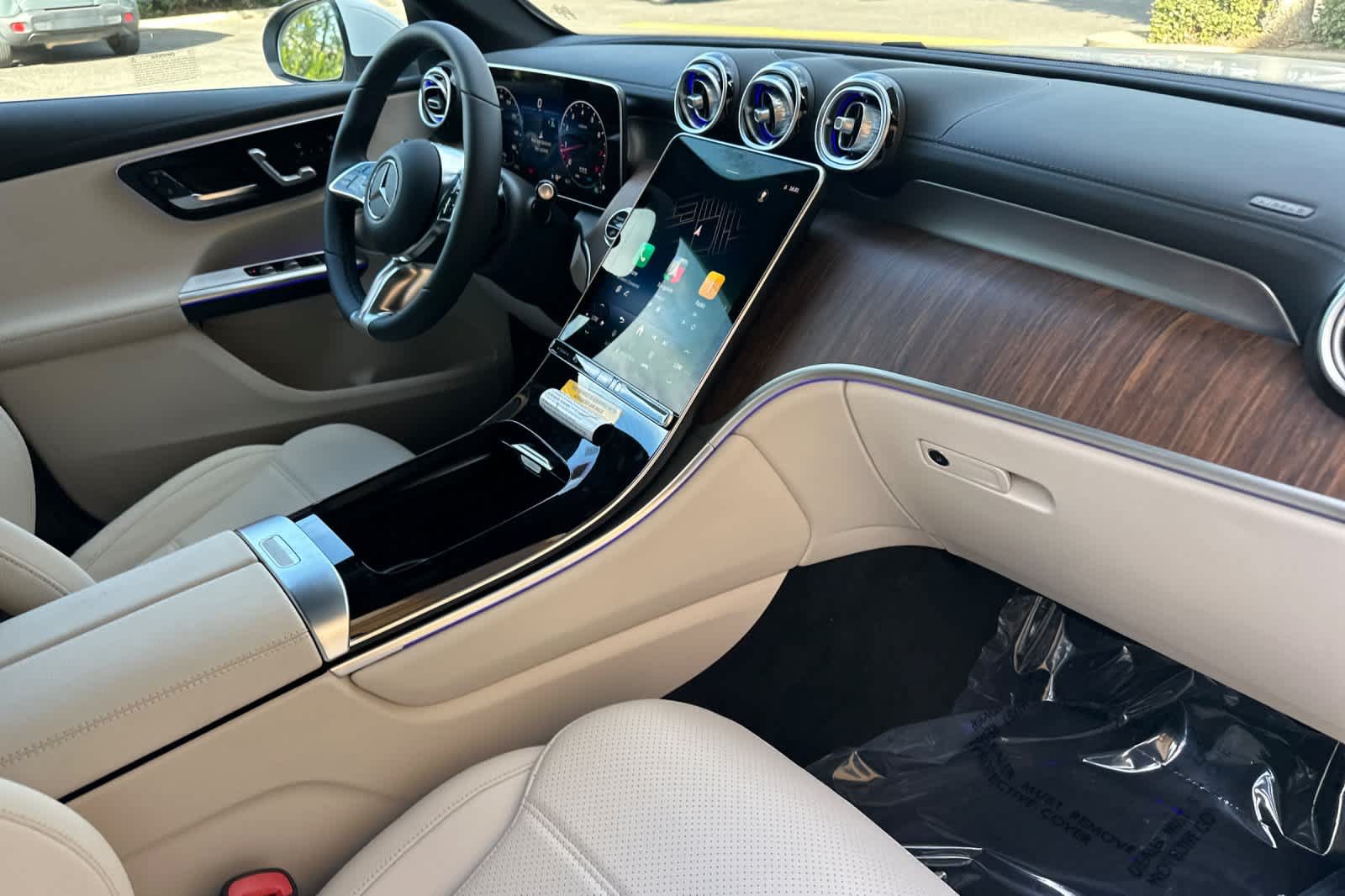 New 2027 Mercedes-Benz GLC 300 image 15