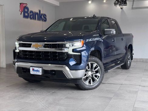 Certified 2023 Chevrolet Silverado 1500 LT AWD/4WD image 2