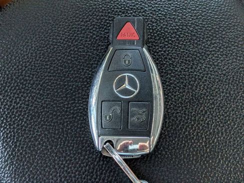 Used 2005 Mercedes-Benz SL 500 image 24