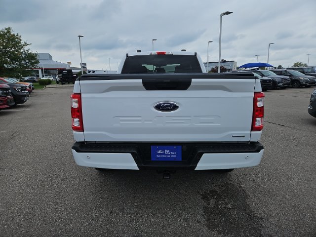 Certified 2023 Ford F150 XL w/ STX Appearance Package RWD image 4