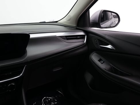 Used 2024 Buick Encore GX Sport Touring FWD image 31