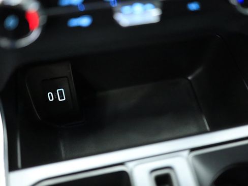 Used 2022 Ford F150 XLT w/ Equipment Group 301A Mid image 39