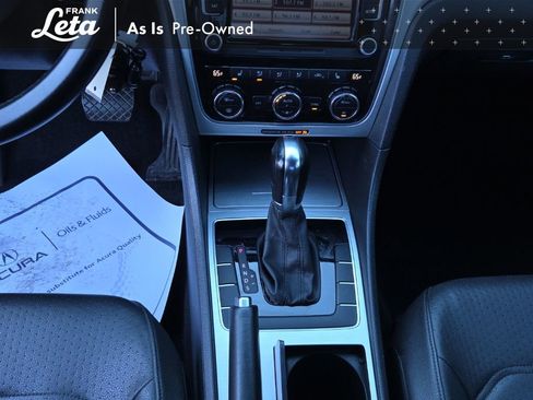 Used 2012 Volkswagen Passat 2.5 SE image 11