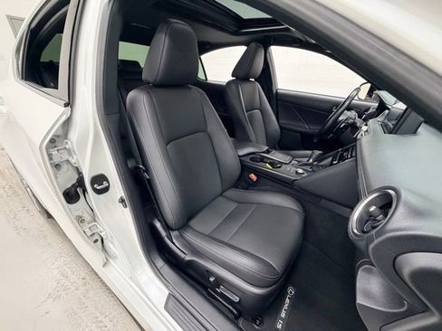 Used 2022 Lexus IS 300 AWD w/ Comfort Package image 30