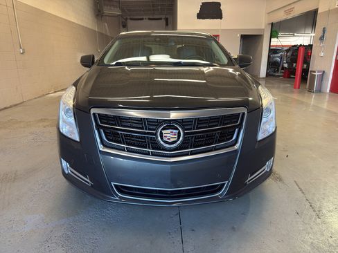 Used 2014 Cadillac XTS Vsport Premium AWD/4WD image 2