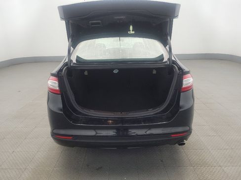 Used 2014 Ford Fusion SE image 29