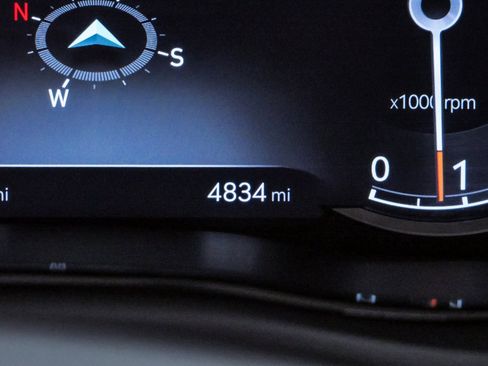 Certified 2025 Genesis GV70 3.5T Sport w/ Sport Advanced Package image 20