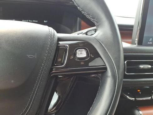 Used 2023 Lincoln Aviator Reserve w/ Jet Package AWD/4WD image 18